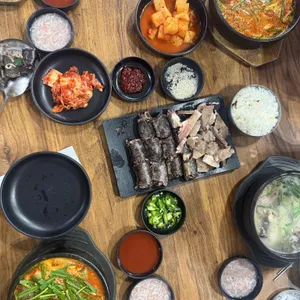 마니국밥 대표 사진