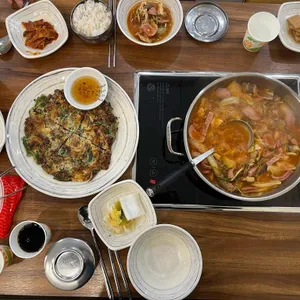장수부대찌개 대표 사진