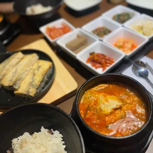 탁사발 두부공방 사진