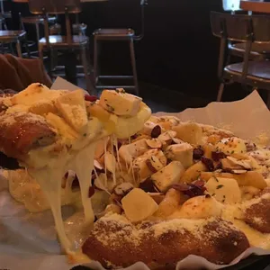 리골레토 시카고피자 대표 사진