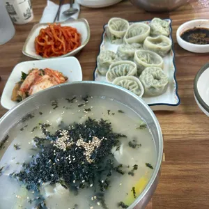 물치손칼국수 대표 사진