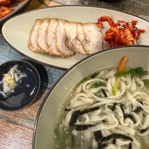 일품칼국수&보쌈 대표 사진