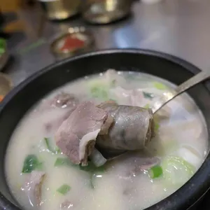 수변최고돼지국밥 사진 1