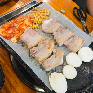 돼야지 대표 사진