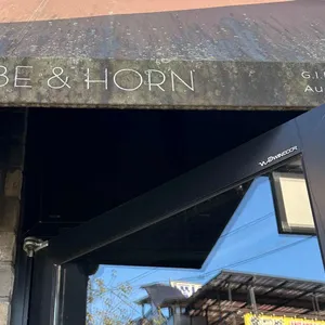 튜브앤혼 대표 사진