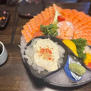 연어애 대표 사진