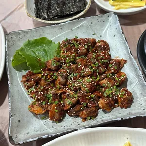 가마솥 양푼이 밥상 사진