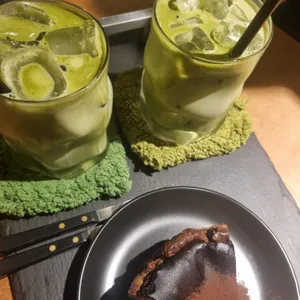 버트 대표 사진