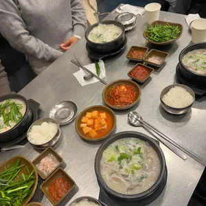 수변최고돼지국밥 사진