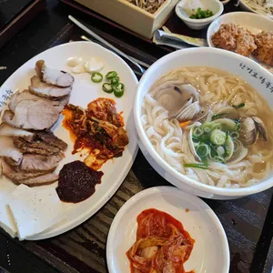 한강로칼국수 대표 사진