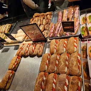 성심당샌드위치정거장 사진