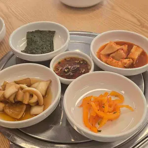 김여사능이버섯백숙 대표 사진