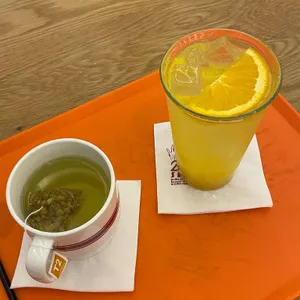 세컨드세컨드 사진