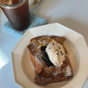 판초 대표 사진