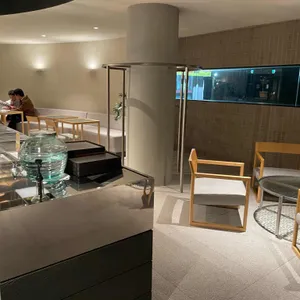 카페 얼 리뷰 사진