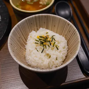 카츠에가오 사진