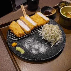 카츠에가오 대표 사진