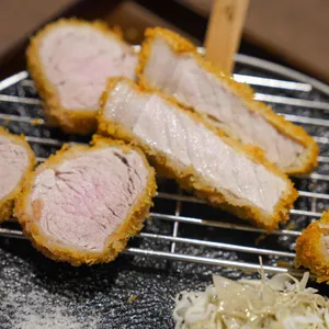 카츠에가오 사진