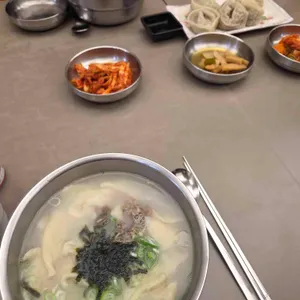 명동칼국수 대표 사진