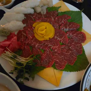 썸썸, 대표 사진