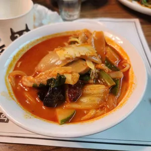송하루 사진