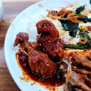 공룡한식뷔페 대표 사진