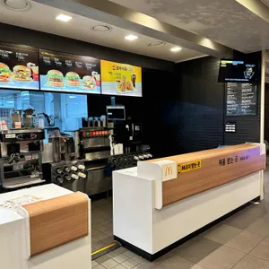 맥도날드 리뷰 사진