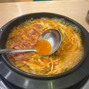 엉클부대찌개 사진