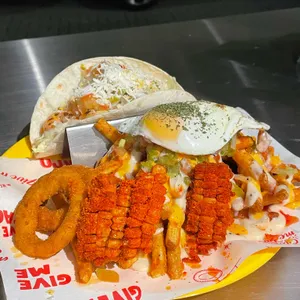 깁미타코 대표 사진