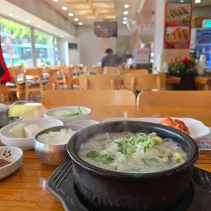 작동순대국 대표 사진