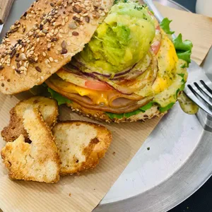 웨인스베이글스 대표 사진