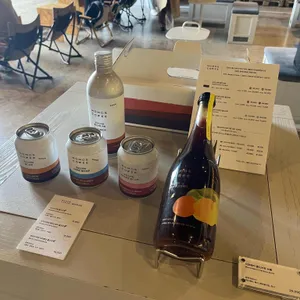 모모스 로스터리&커피바 리뷰 사진