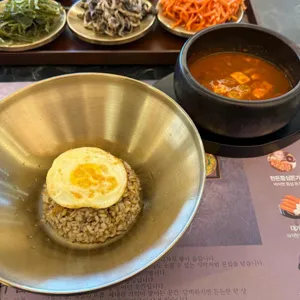 백년보리밥 사진