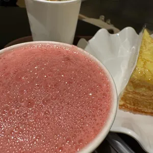 곤트란쉐리에 대표 사진