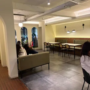 곤트란쉐리에 리뷰 사진