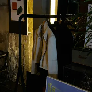 Hiccup 리뷰 사진