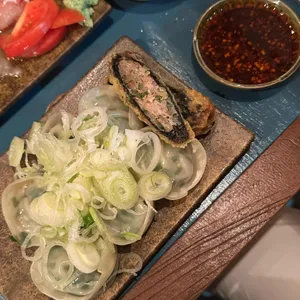 수낙 대표 사진