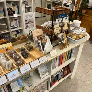 굿나잇커피앤북 리뷰 사진