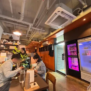 윤돈 리뷰 사진