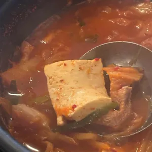백채김치찌개 사진