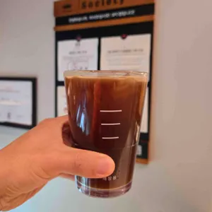 폴바셋 대표 사진