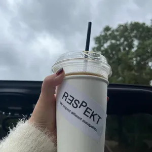 3인칭관찰자시점 사진