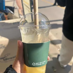 옐로우박스 대표 사진