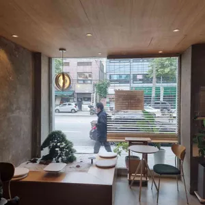 어셈블 리뷰 사진