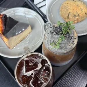 딥다이브 대표 사진