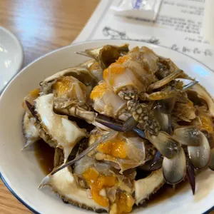 우전옥 간장게장 무한리필 대표 사진