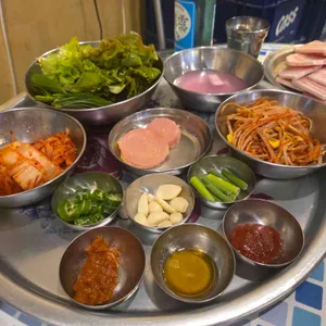 신포동식당 대표 사진