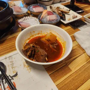 타타참치회 사진