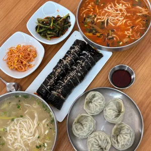 교동칼국수 대표 사진