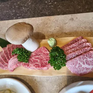 우적 대표 사진